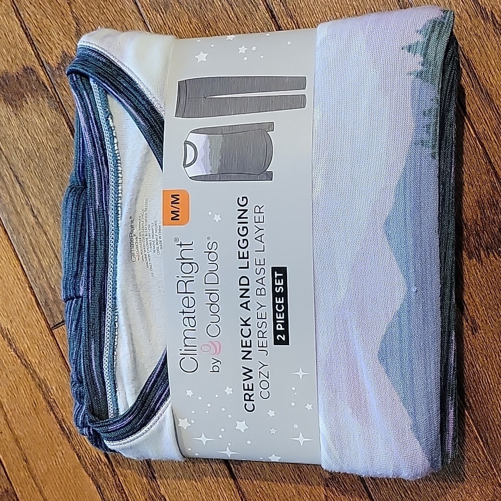 CuddlDuds Pajama Set